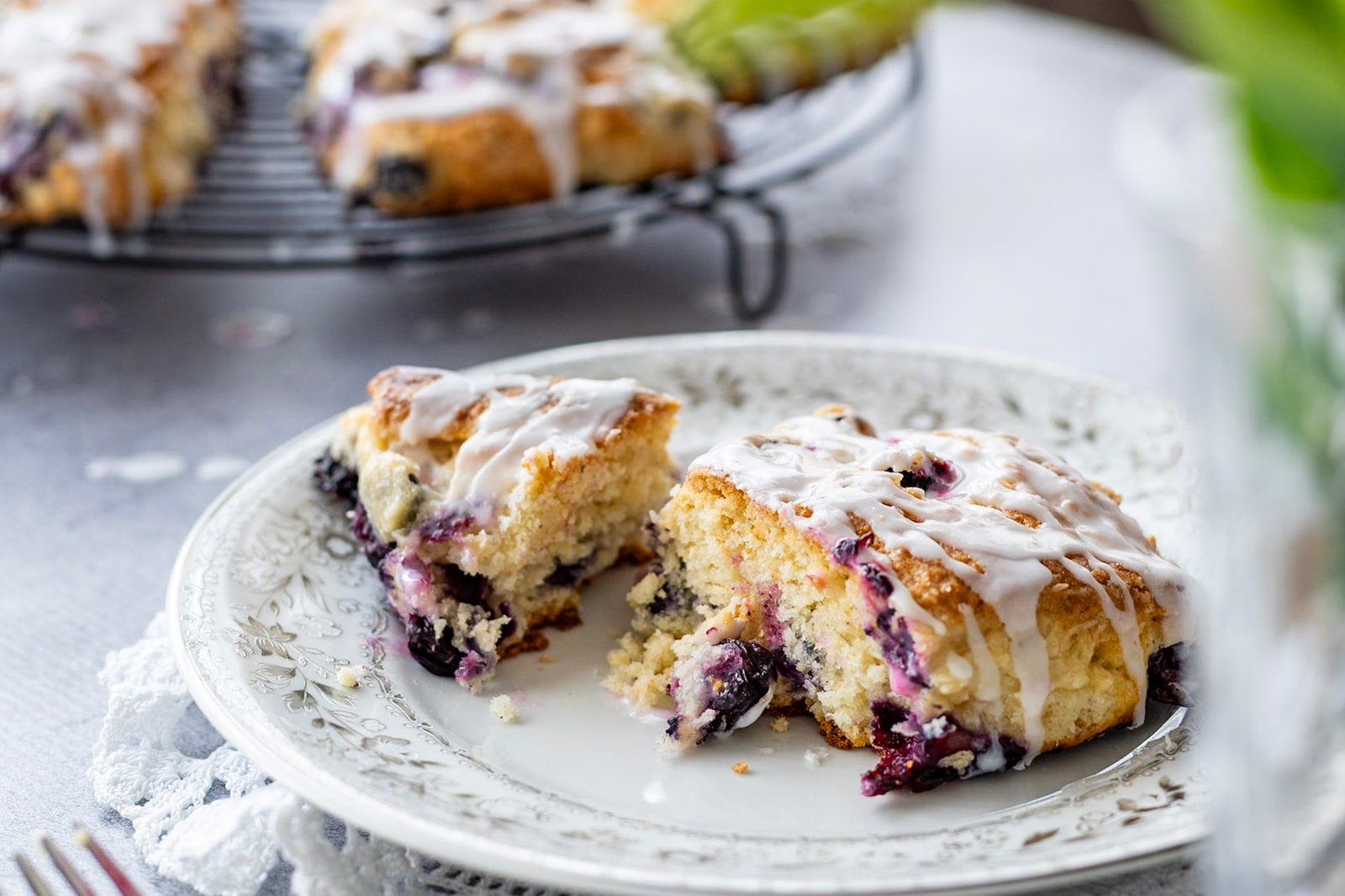 Scones de Mirtilo e Limão: Perfeitos para um Café da Manhã Especial